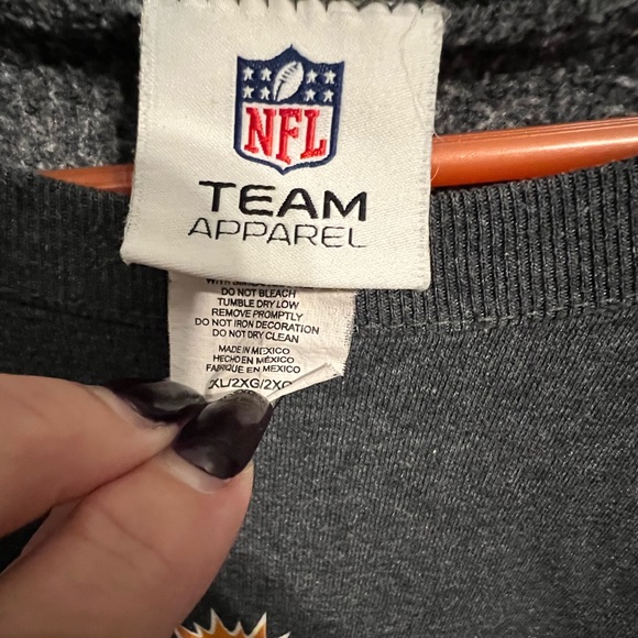 NFL Team Apparel Miami Dolphins Sweat Shirt - Picture 3 of 6